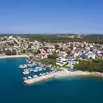 Διαμέρισμα Luxury Kevin On The