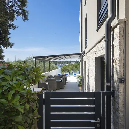 Luxury Kevin On The Pjescana Uvala