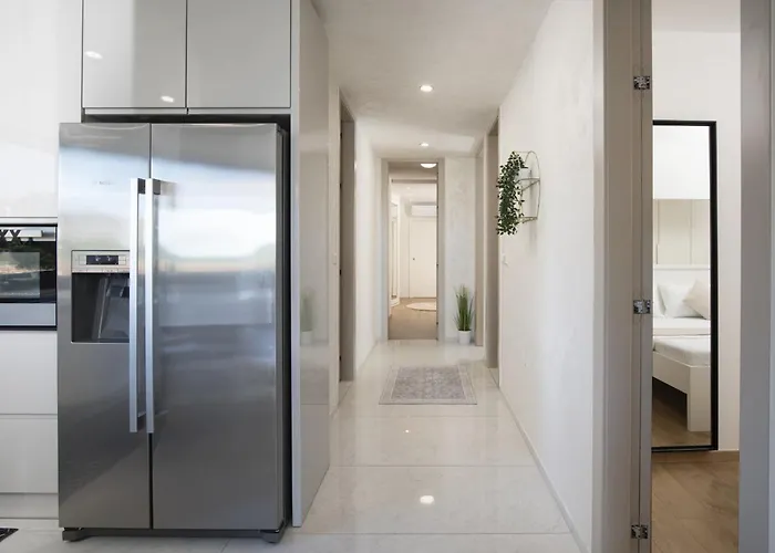 Luxury Kevin On The Pjescana Uvala